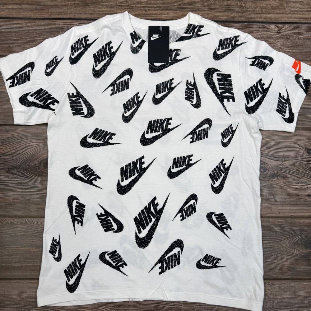 Nike Mens T-Shirt Size Medium White Black All‎ Over Print Scribble Logo NWT